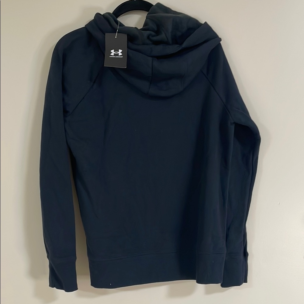 Under Armour Black Fleece with White Logo - Picture 4 of 5